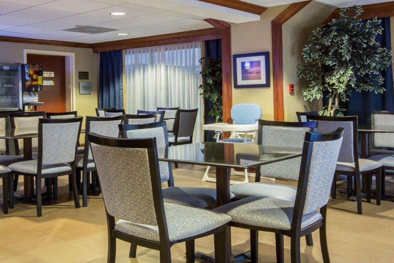 Comfort Suites Cumming-Atlanta Near Northside Hospital Forsyth Eksteriør billede