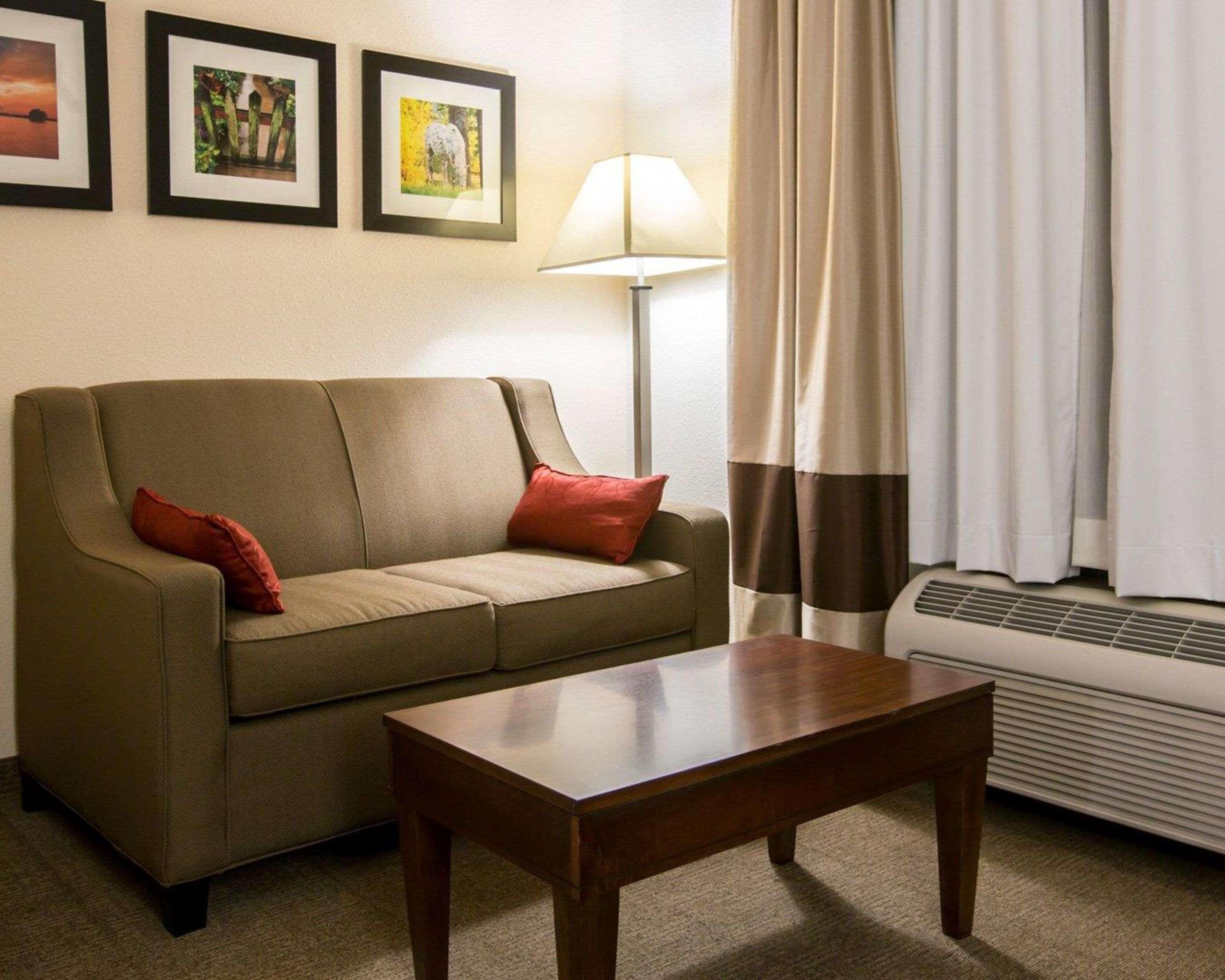 Comfort Suites Cumming-Atlanta Near Northside Hospital Forsyth Eksteriør billede