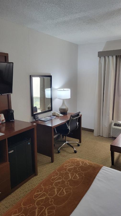 Comfort Suites Cumming-Atlanta Near Northside Hospital Forsyth Eksteriør billede