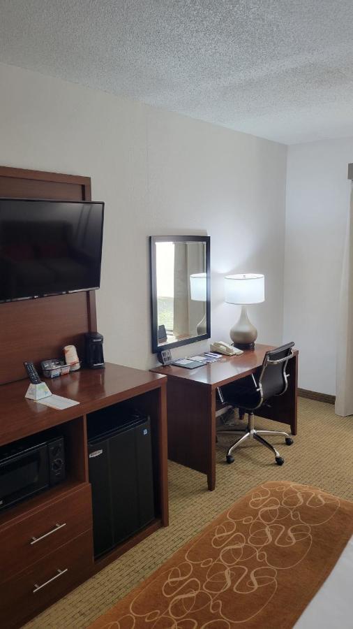 Comfort Suites Cumming-Atlanta Near Northside Hospital Forsyth Eksteriør billede