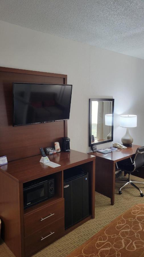 Comfort Suites Cumming-Atlanta Near Northside Hospital Forsyth Eksteriør billede